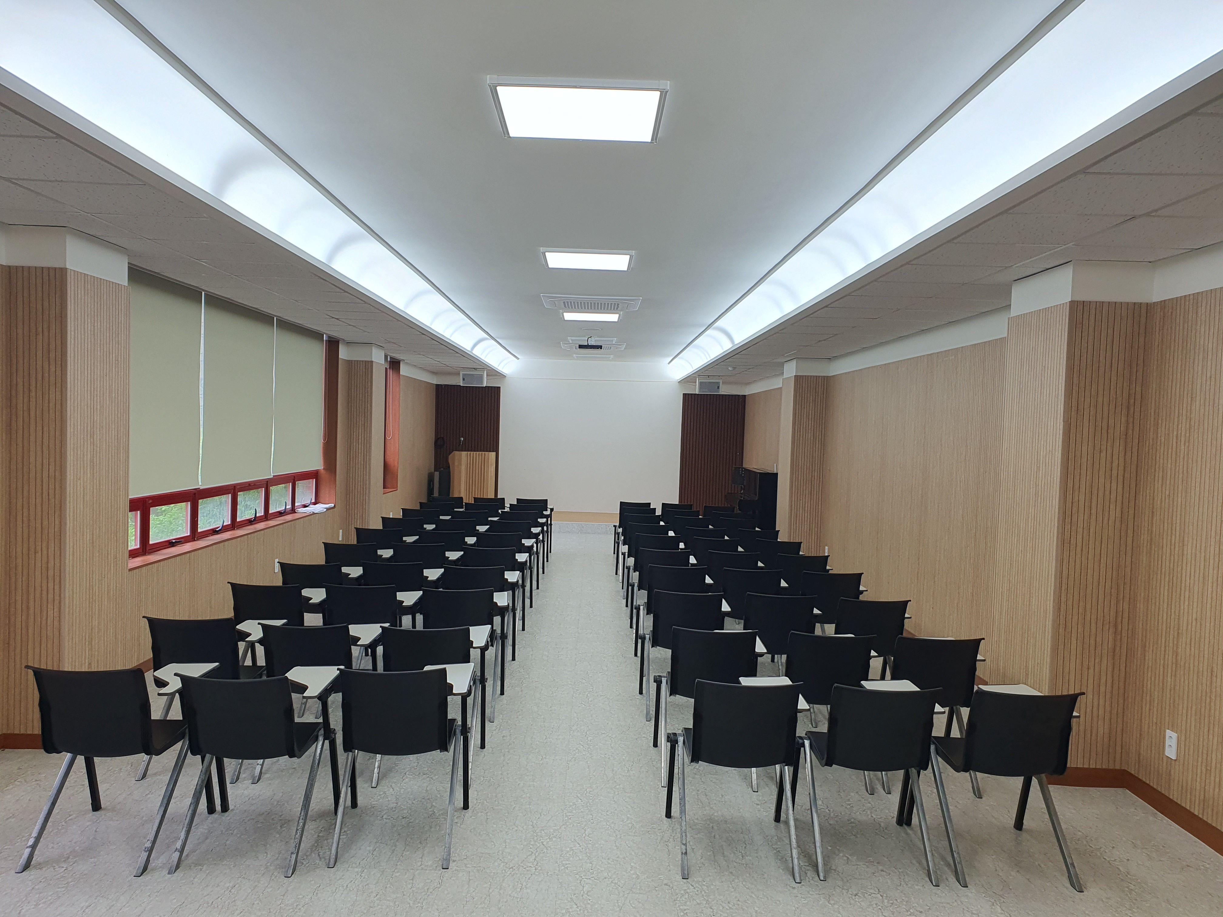 세미나 6호실-25.7.18.jpg